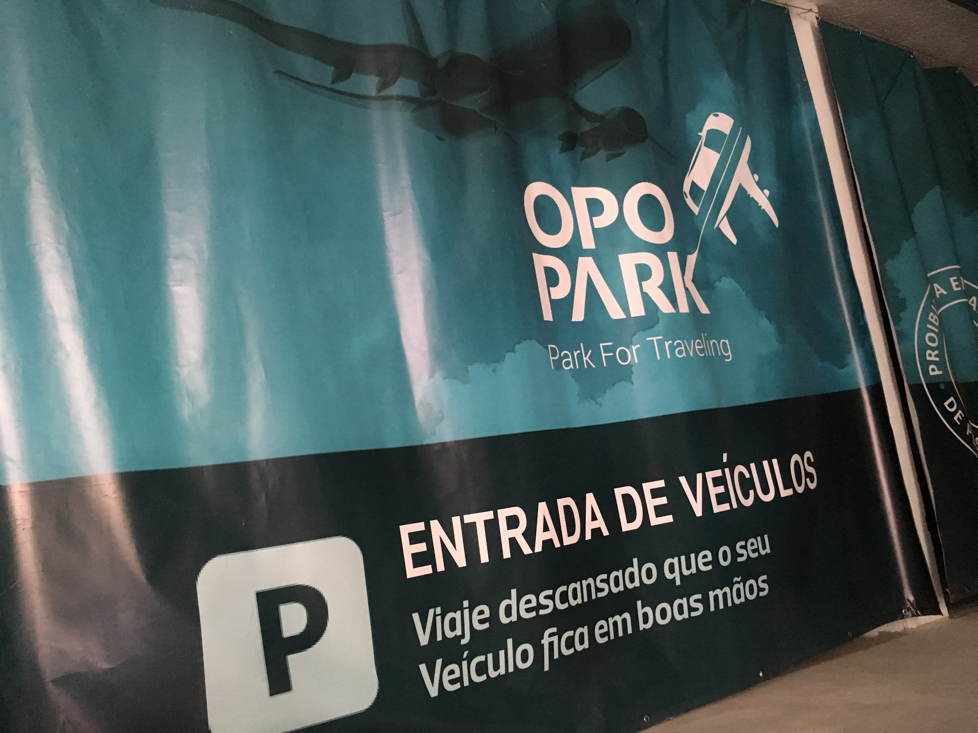 Parking Airport Porto ParkinGOP