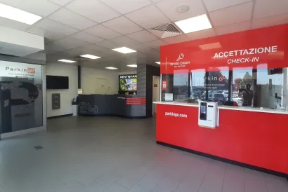 Parcheggio aeroporto ParkinGO Venezia_006 