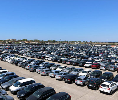 aparcamiento-larga-estancia-en-el-aeropuerto-son-seguros